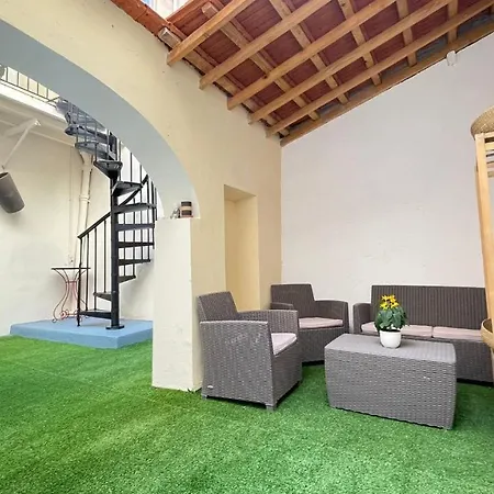 1 Bed Apartment With Private Courtyard Antibes Exterior foto